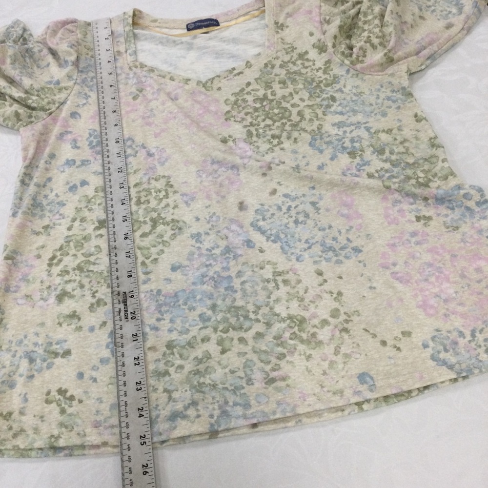Democracy Tan Ruched Blouse - Picture 8 of 9